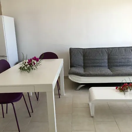 Aguas Blancas * Santa Eularia des Riu