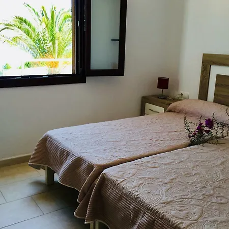 アパート Aguas Blancas サンタ・エウラリア・デス・リウ